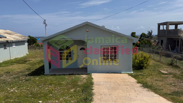 2 Bedroom For Rent In Gated Community, Camelot Houses Discovery Bay