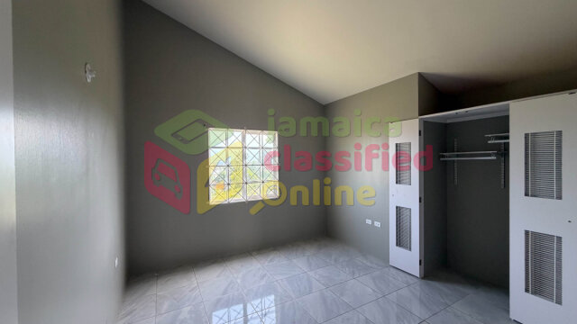 2 Bedroom For Rent In Gated Community, Camelot