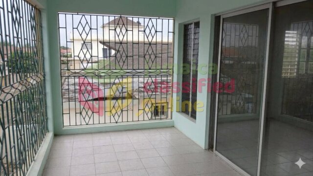 Charming 2 Bedrooms Home In Ocean Ridge