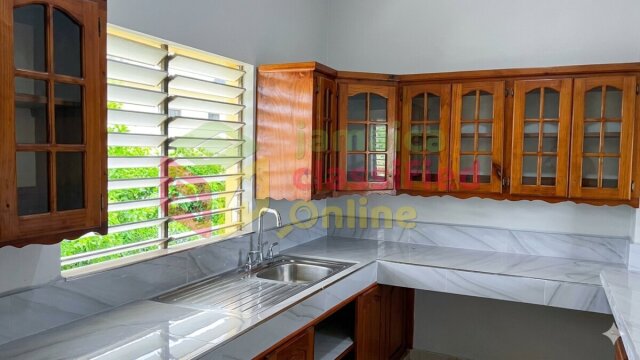 Charming 2 Bedrooms Home In Ocean Ridge