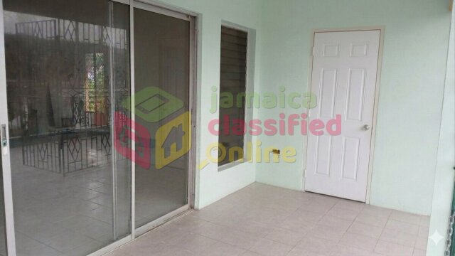 Charming 2 Bedrooms Home In Ocean Ridge