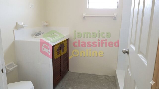 Charming 2 Bedrooms Home In Ocean Ridge