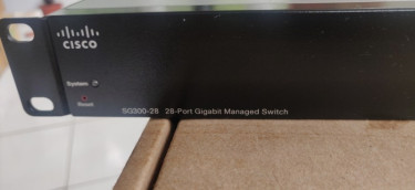 FIBRE CHANNEL NETWORK SWITCH