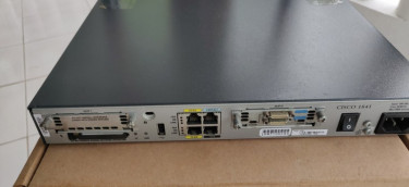 FIBRE CHANNEL NETWORK SWITCH