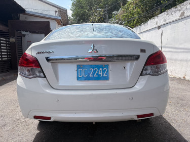2017 Mitsubishi Attrage