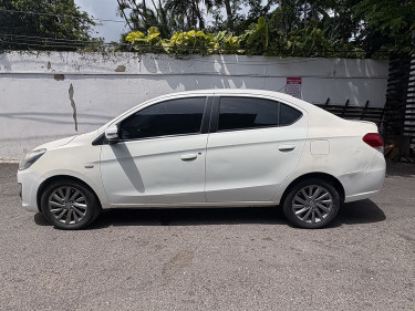 2017 Mitsubishi Attrage