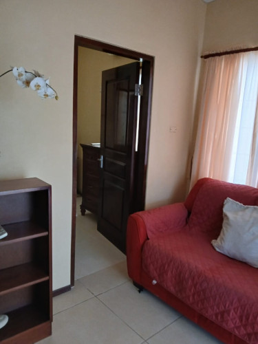 Stylish 1 Bedroom Flat, Fully Furnished
