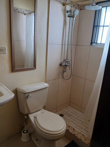 Stylish 1 Bedroom Flat, Fully Furnished