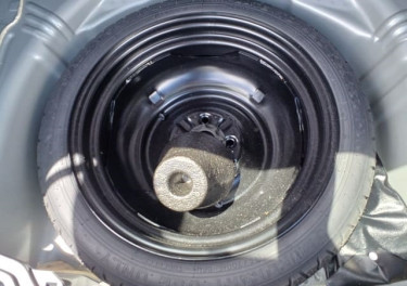 CLEAN PERFECT USED RHD 2021 TOYOTA AQUA