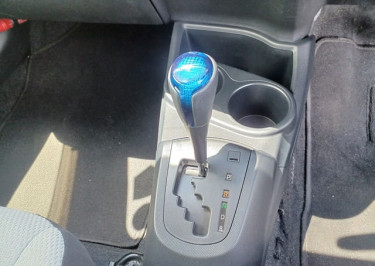 CLEAN PERFECT USED RHD 2021 TOYOTA AQUA
