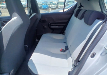 CLEAN PERFECT USED RHD 2021 TOYOTA AQUA