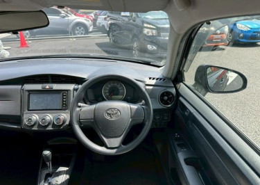 PERFECT CLEAN USED RHD 2017 TOYOTA COROLLA AXIO