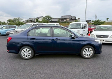 PERFECT CLEAN USED RHD 2017 TOYOTA COROLLA AXIO