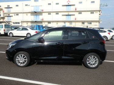 PERFECT CLEAN USED RHD 2020 Honda Fit