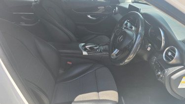 CLEAN USED RHD 2017 Honda Vezel