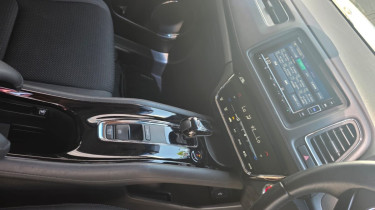 CLEAN USED RHD 2017 Honda Vezel