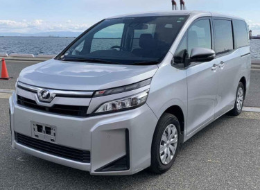 PERFECT USED RHD 2019 Toyota Voxy Silver Cars Kingston