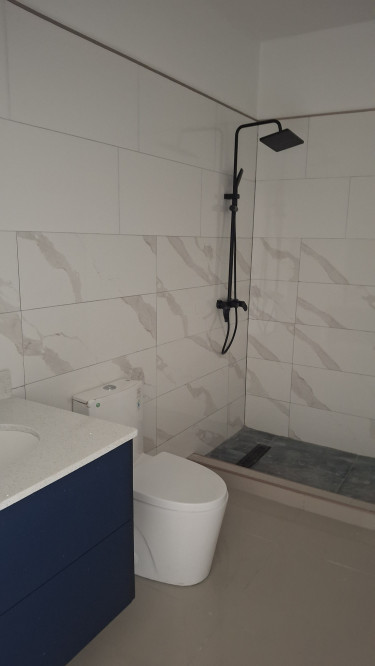2 Bedroom,  2 Bathroom Apartment 