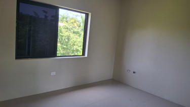 2 Bedroom,  2 Bathroom Apartment 
