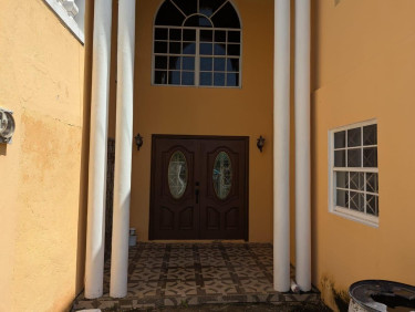 4 Bedroom House 