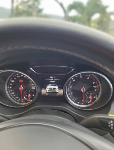 2018 Mercedes-Benz 