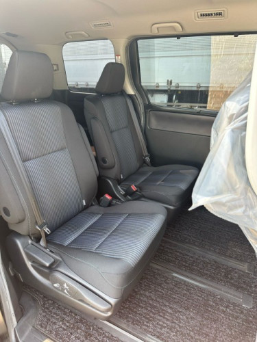 CLEAN USED RHD 2018 Toyota Voxy ZS Kirameki