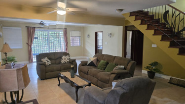 4 Bedroom Townhouses Barbican KGN6