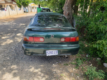2000 Honda Integra 