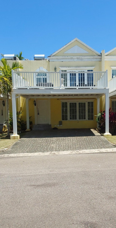 LITTLE BAY COUNTRY CLUB 1 BED 1 BATH USD $325,000