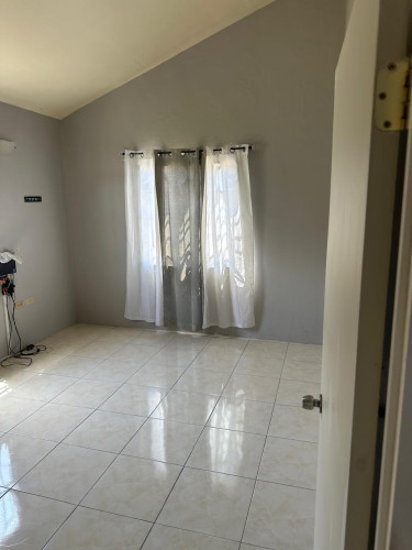 2 Bedroom 1 Bathroom Phoenix Park 