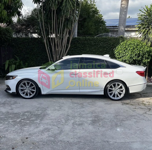 2020 Honda Accord Touring, 2.0L Turbo