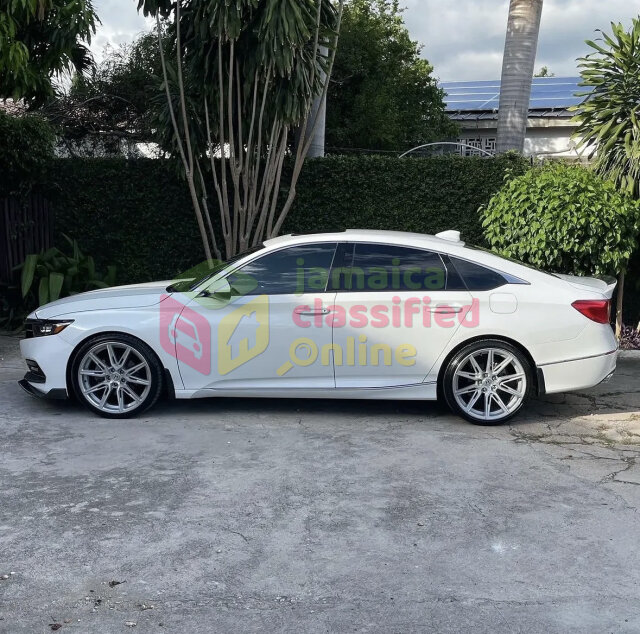 2020 Honda Accord Touring, 2.0L Turbo