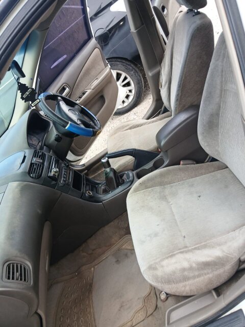 2002 Nissan Sunny