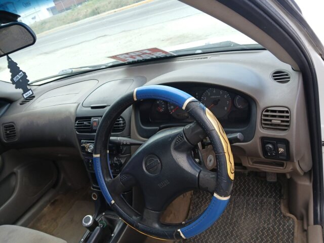 2002 Nissan Sunny