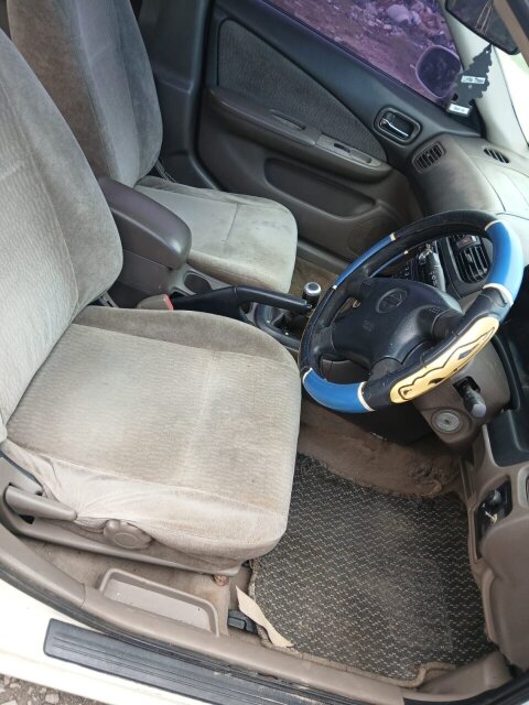 2002 Nissan Sunny