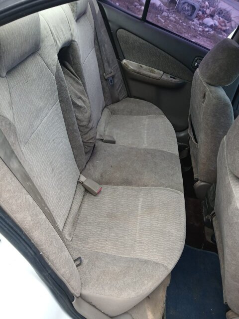 2002 Nissan Sunny