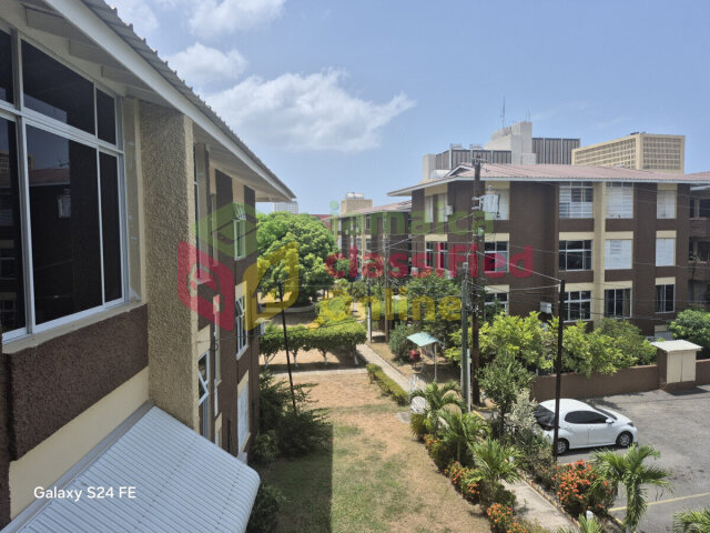 Centrally 2 Bed 1 Bath Apt For Sale, Ruthven Rd