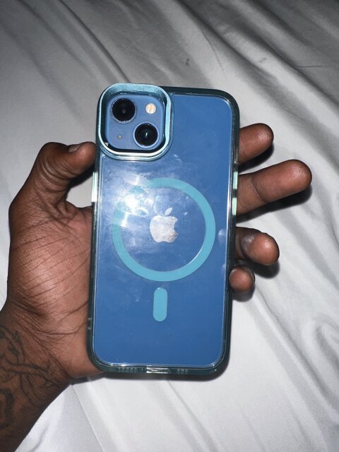 IPhone 13 NO FAULTS Phones Portmore