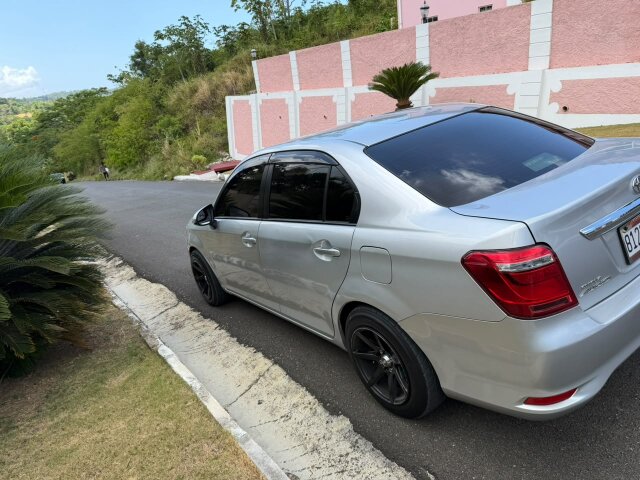 2017 Toyota Axio
