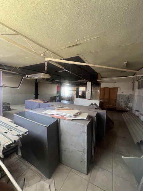 COMMERCIAL SPACE FOR RENT PRIME PORTMORE !