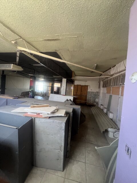 COMMERCIAL SPACE FOR RENT PRIME PORTMORE !