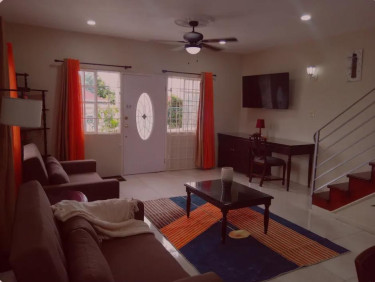 Charming 2 Bedrooms with Internet in Coral Garden
