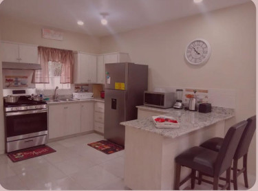 Charming 2 Bedrooms with Internet in Coral Garden