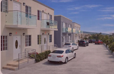 Charming 2 Bedrooms with Internet in Coral Garden