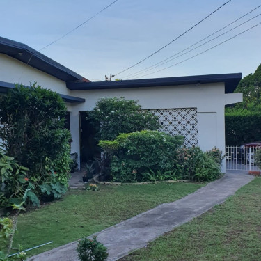 5 Bed 4 Bath House For Sale 