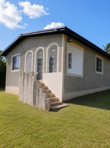 2 Bedroom