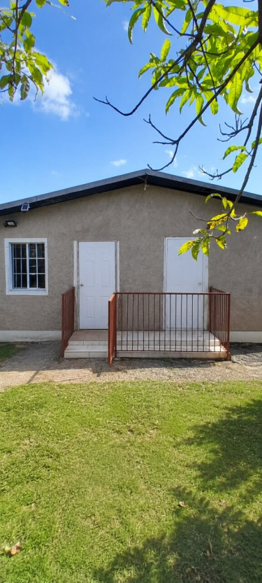 2 Bedroom Houses Leeds PA, St. Elizabeth