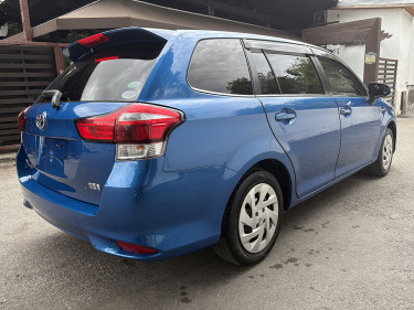 2018 Toyota Fielder Hybrid 