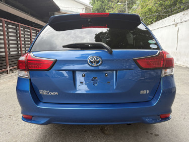2018 Toyota Fielder Hybrid 