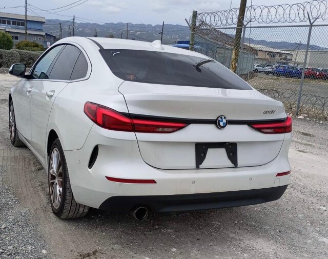 2021 BMW 218i